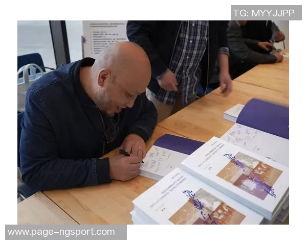 徐昕的艺术之路:探索创作灵感与人生哲学的交汇点 徐昕的艺术之路:探索创作灵感与人生哲学的交汇点